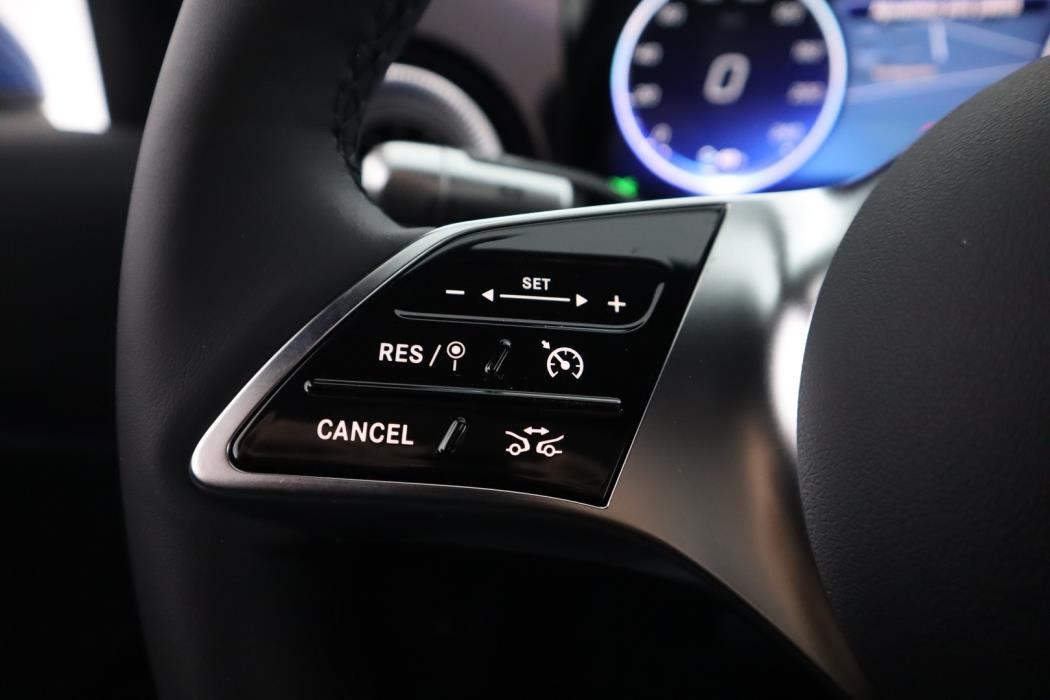 MERCEDES-BENZ CLA 2026