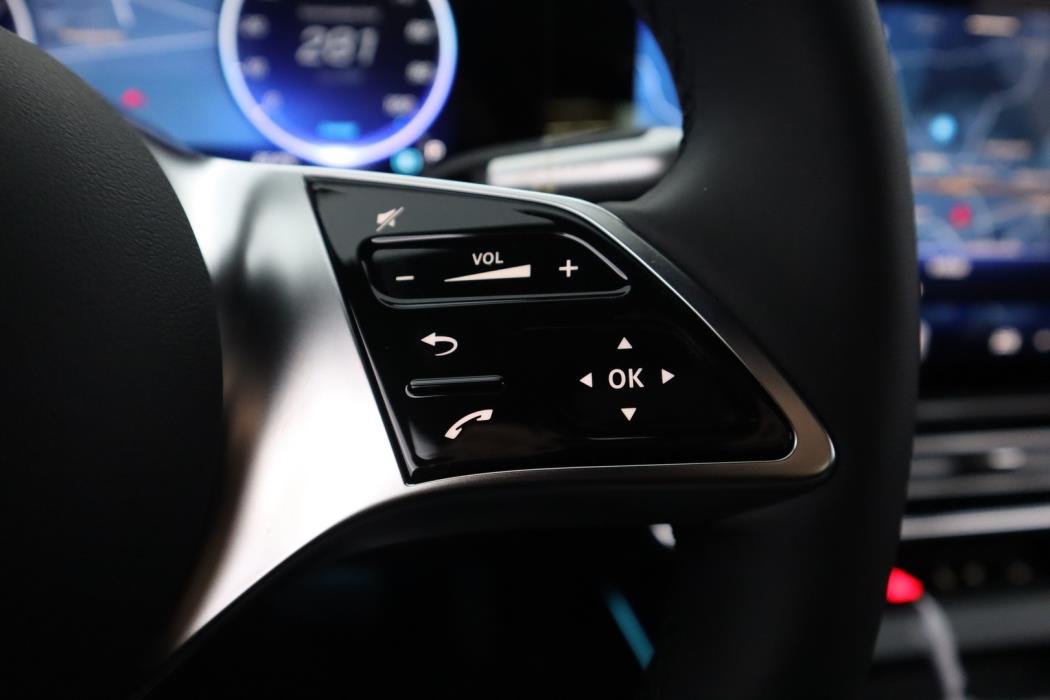 MERCEDES-BENZ CLA 2026