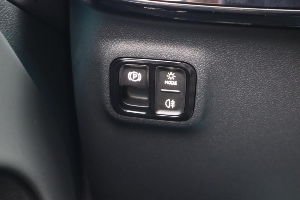 MERCEDES-BENZ CLA 2026