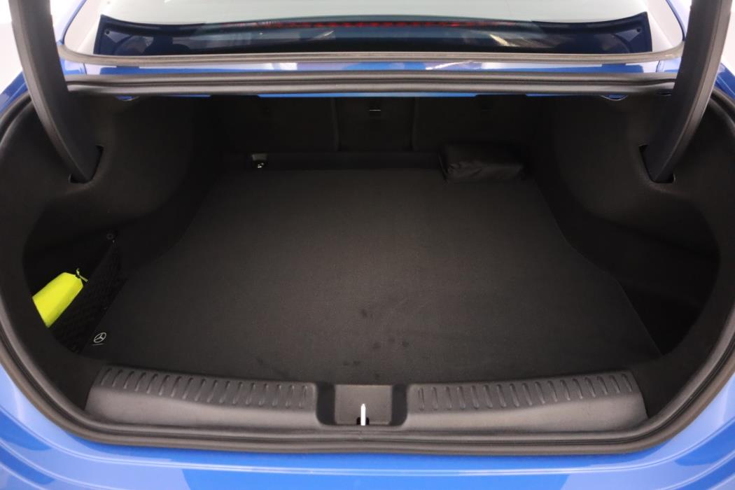 MERCEDES-BENZ CLA 2026