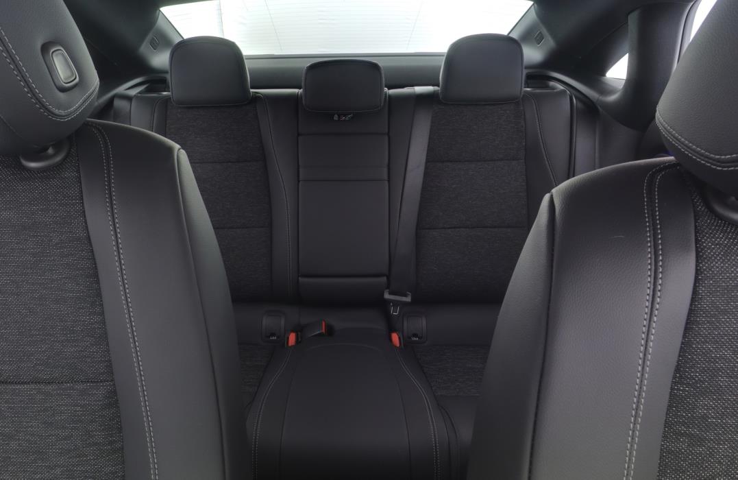 MERCEDES-BENZ CLA 2026