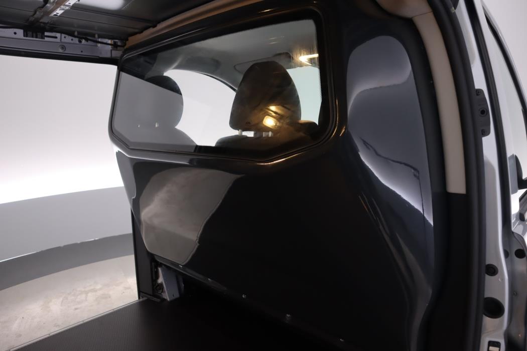 MERCEDES-BENZ Vito 2026