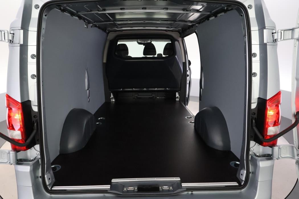 MERCEDES-BENZ Vito 2026