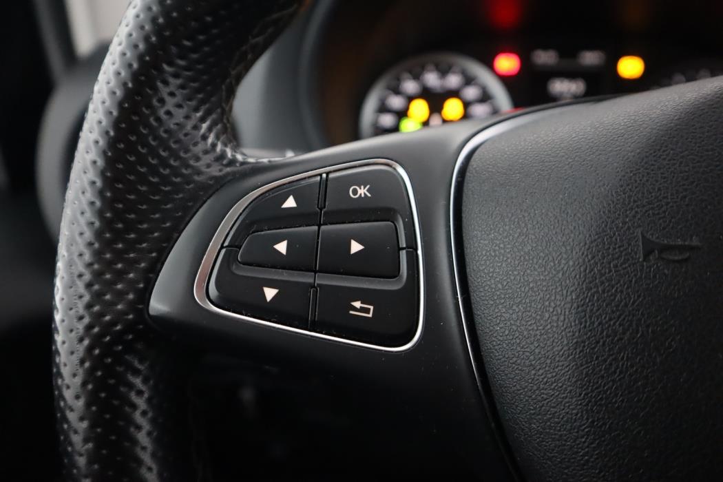 MERCEDES-BENZ Vito 2021