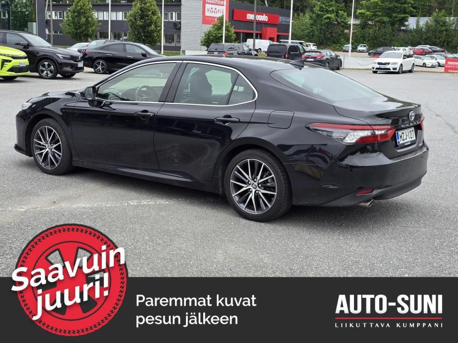 TOYOTA Camry 2021