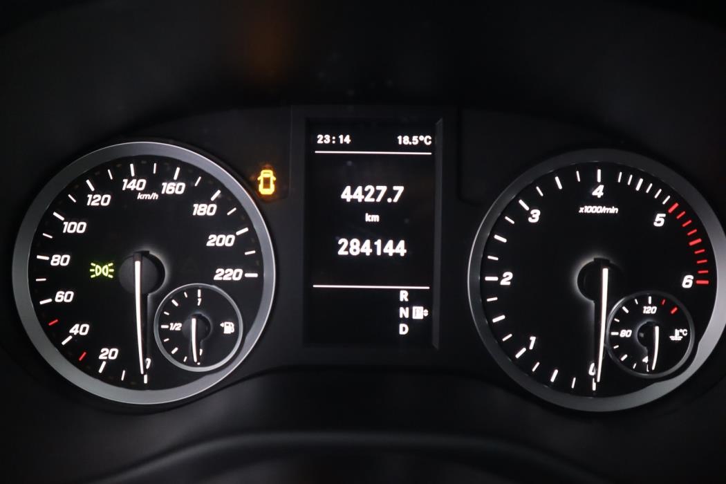 MERCEDES-BENZ Vito 2016