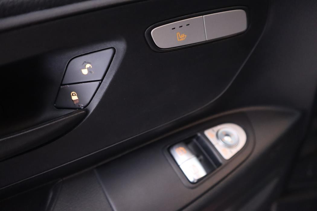 MERCEDES-BENZ Vito 2016