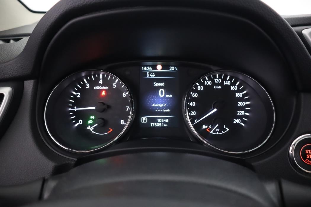 NISSAN Qashqai 2017