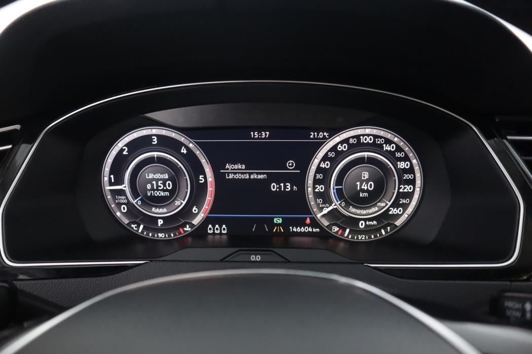 VOLKSWAGEN Passat 2019
