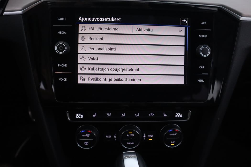 VOLKSWAGEN Passat 2019
