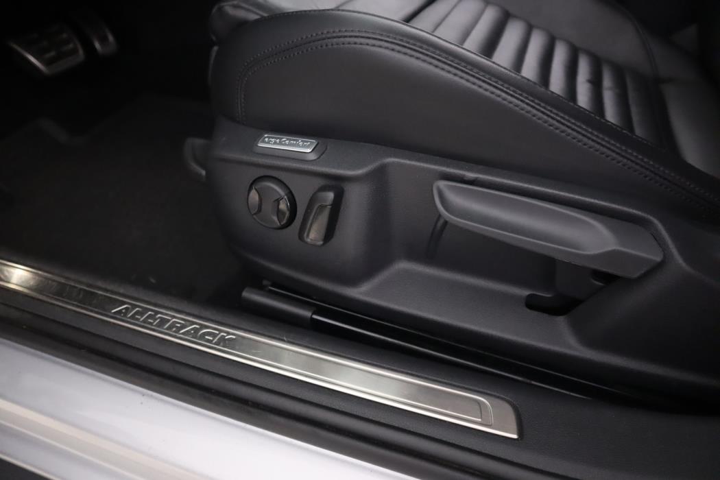 VOLKSWAGEN Passat 2019