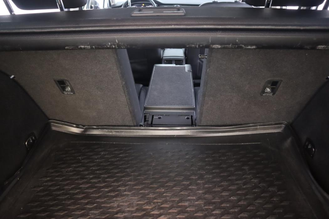 VOLKSWAGEN Passat 2019