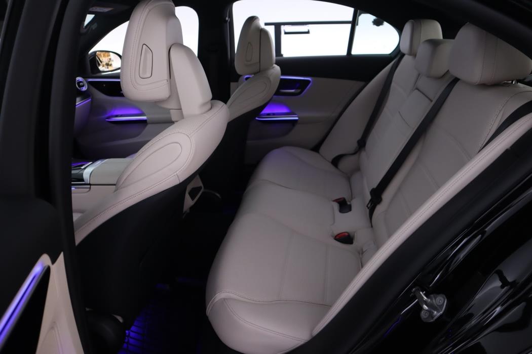 MERCEDES-BENZ C 2022