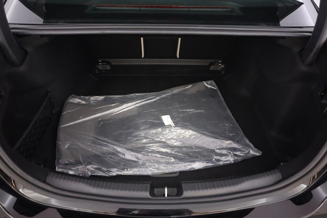 MERCEDES-BENZ C 2022