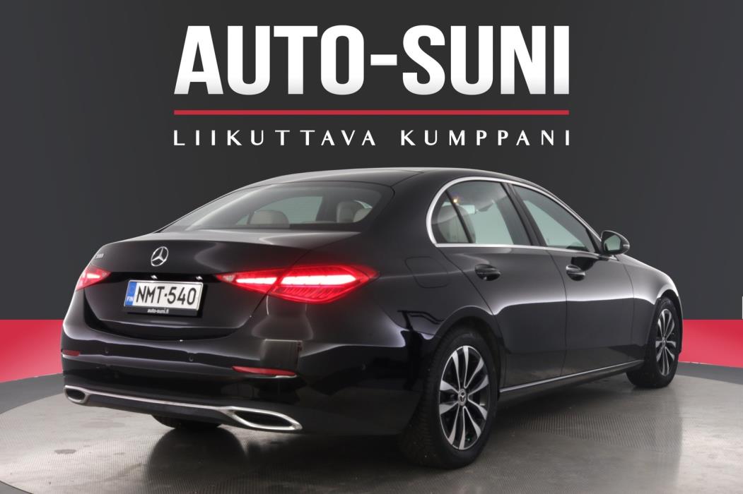 MERCEDES-BENZ C 2022