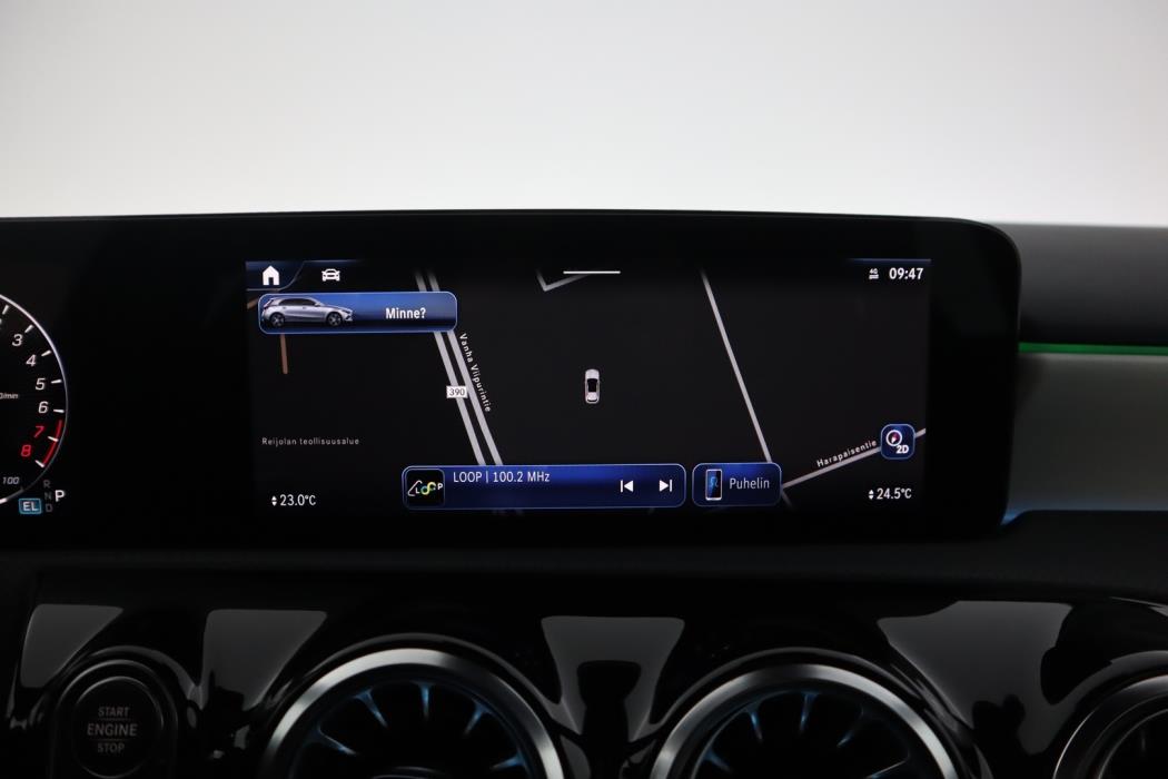 MERCEDES-BENZ A 2023