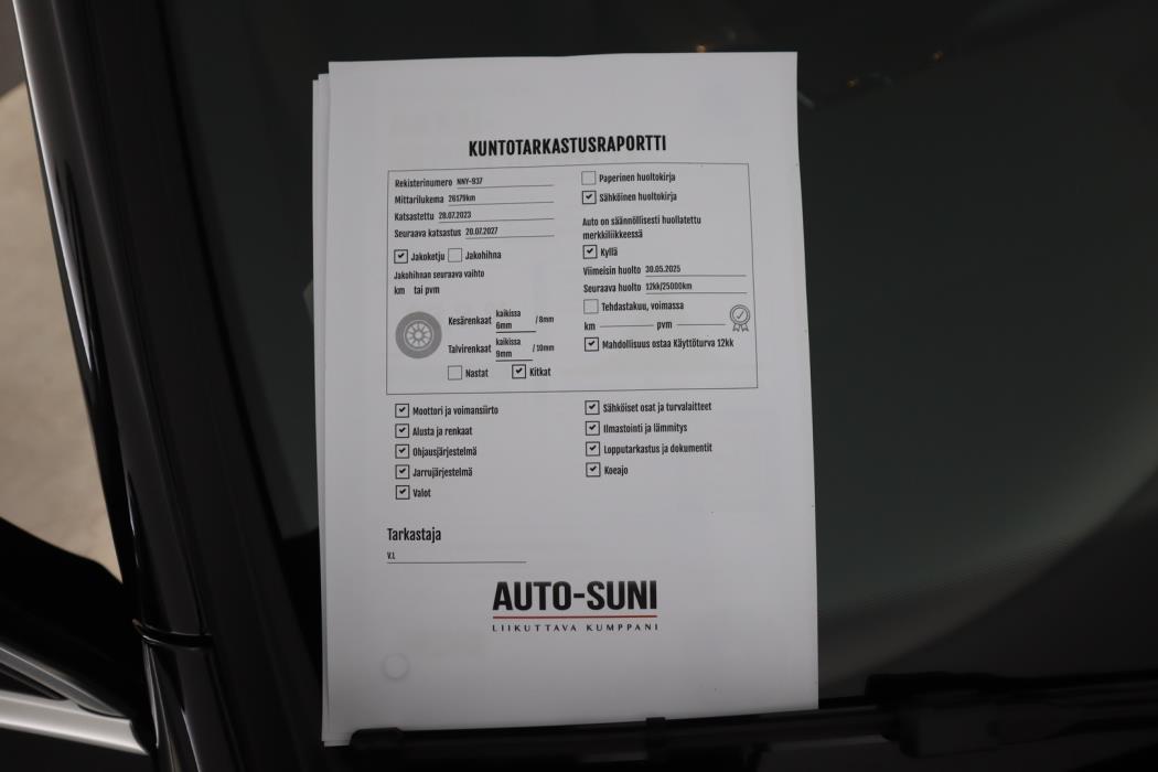 MERCEDES-BENZ A 2023