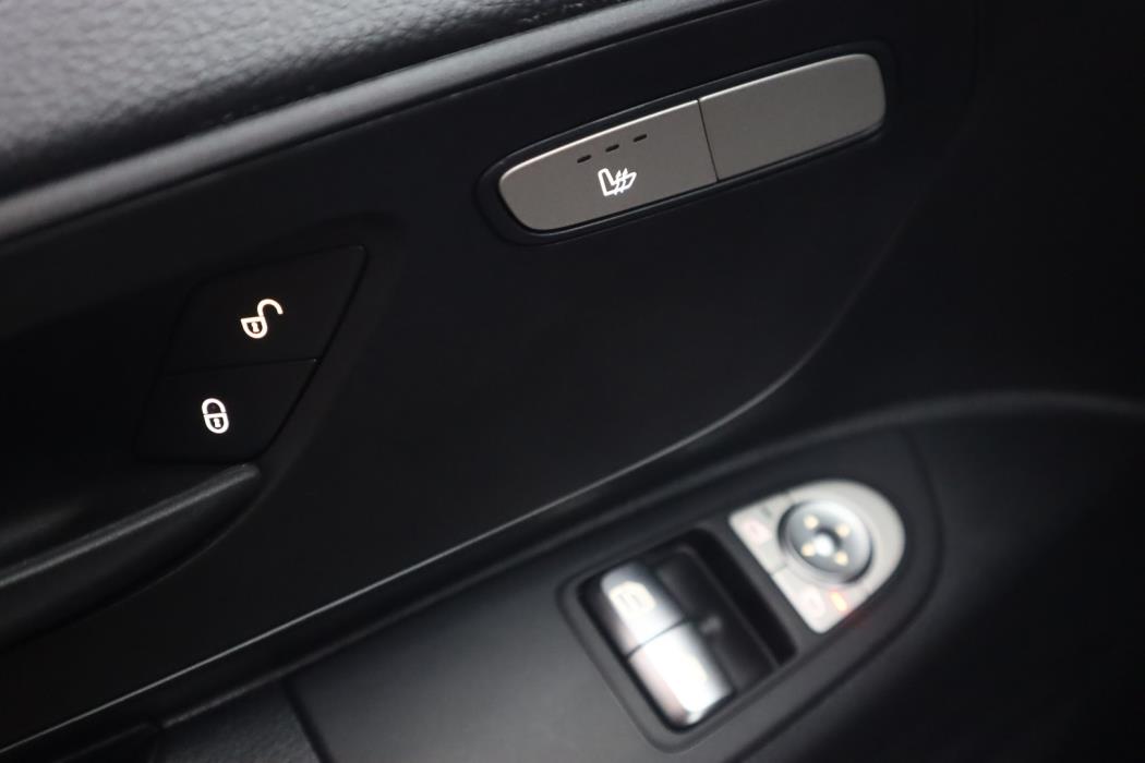 MERCEDES-BENZ Vito 2026