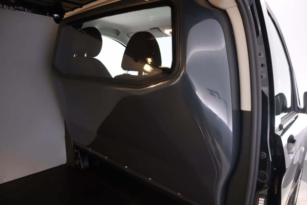 MERCEDES-BENZ Vito 2026