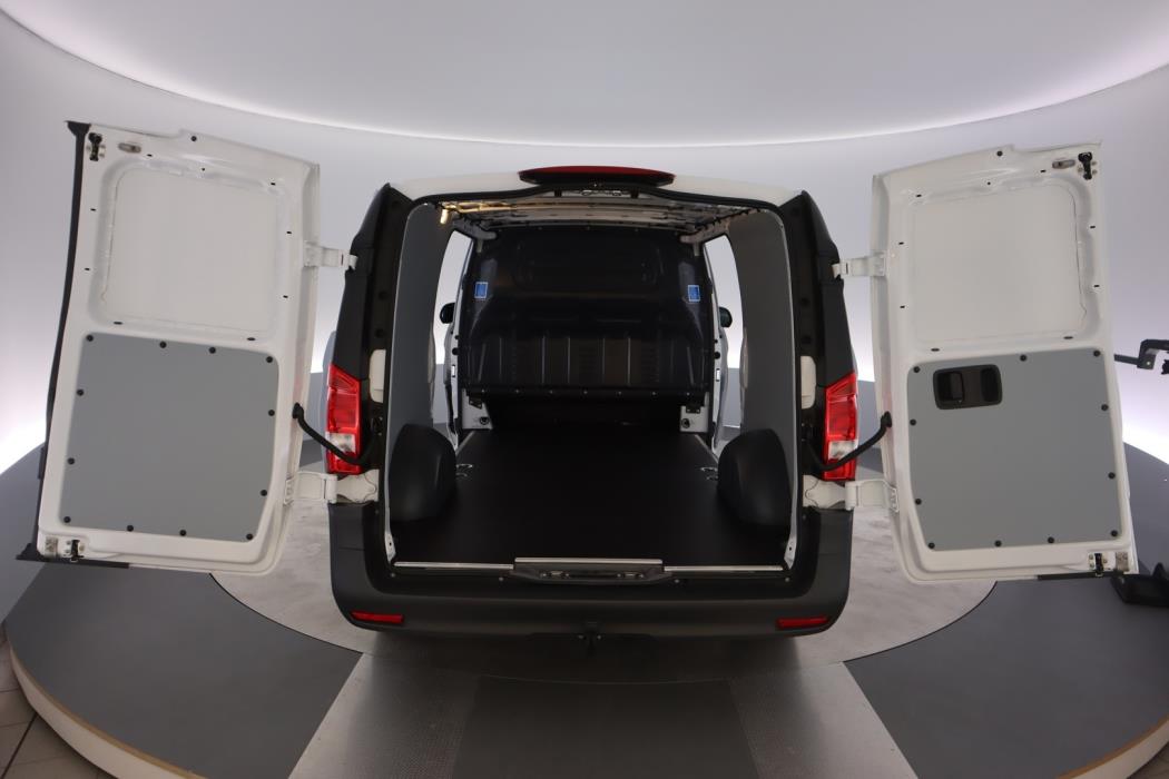 MERCEDES-BENZ Vito 2026