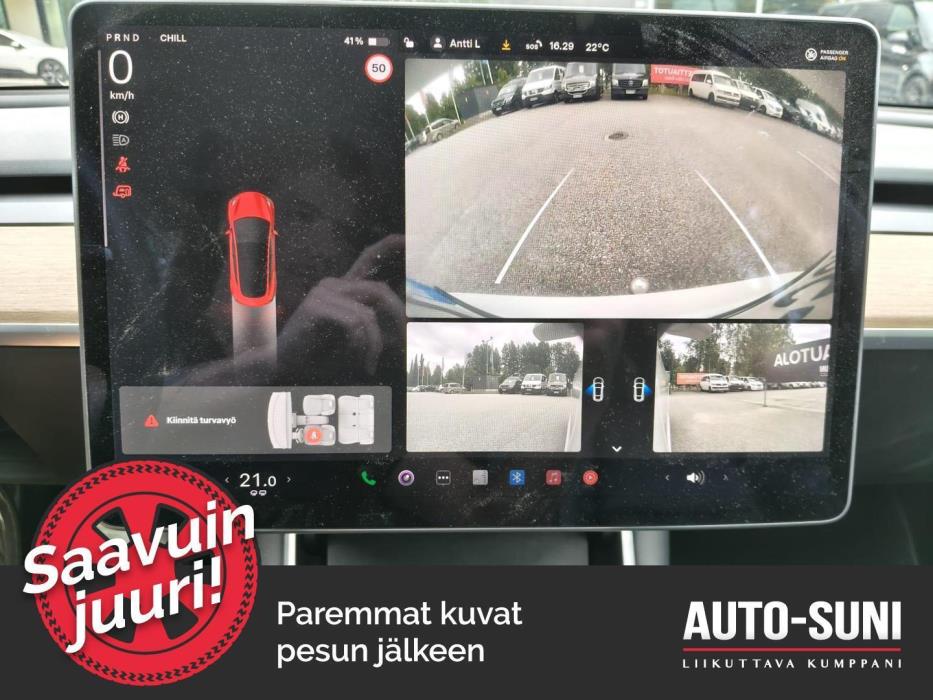 TESLA Model 3 2020