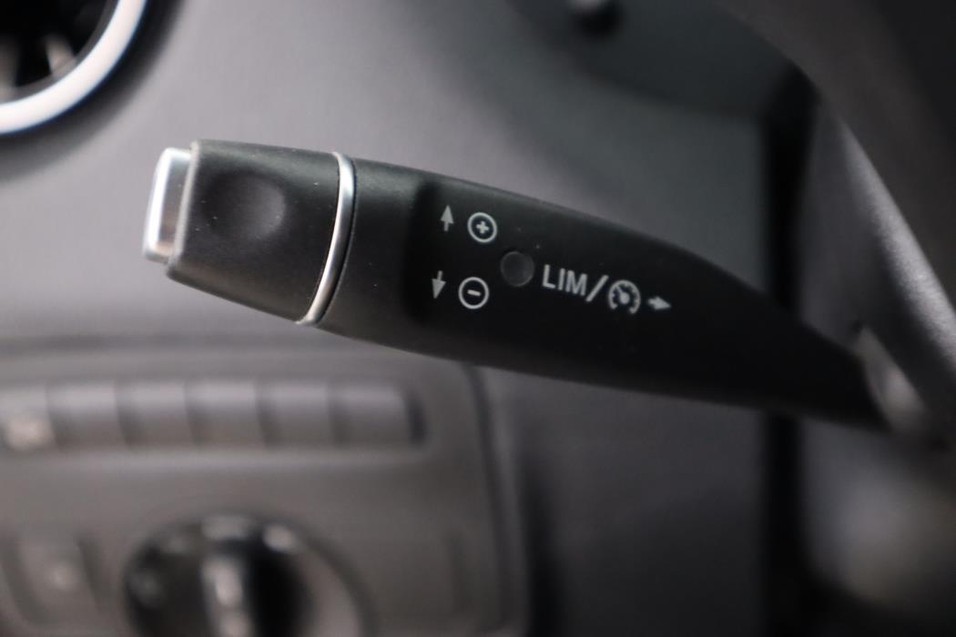 MERCEDES-BENZ Vito 2021