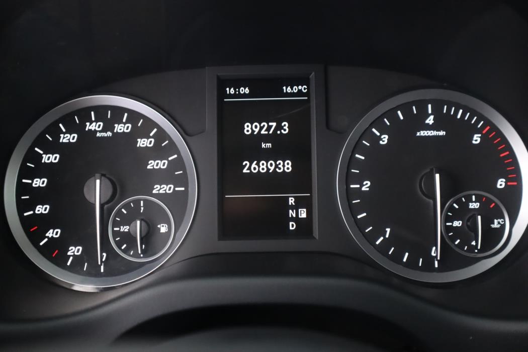 MERCEDES-BENZ Vito 2021