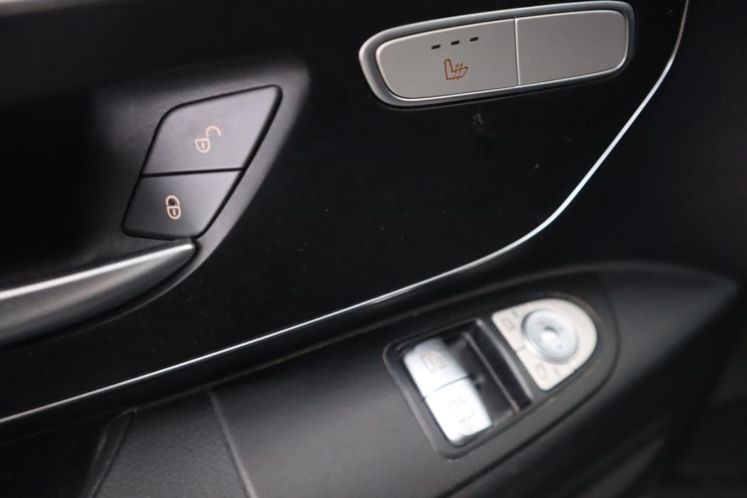 MERCEDES-BENZ Vito 2021