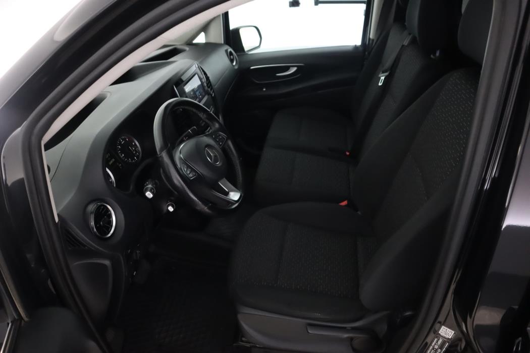 MERCEDES-BENZ Vito 2021