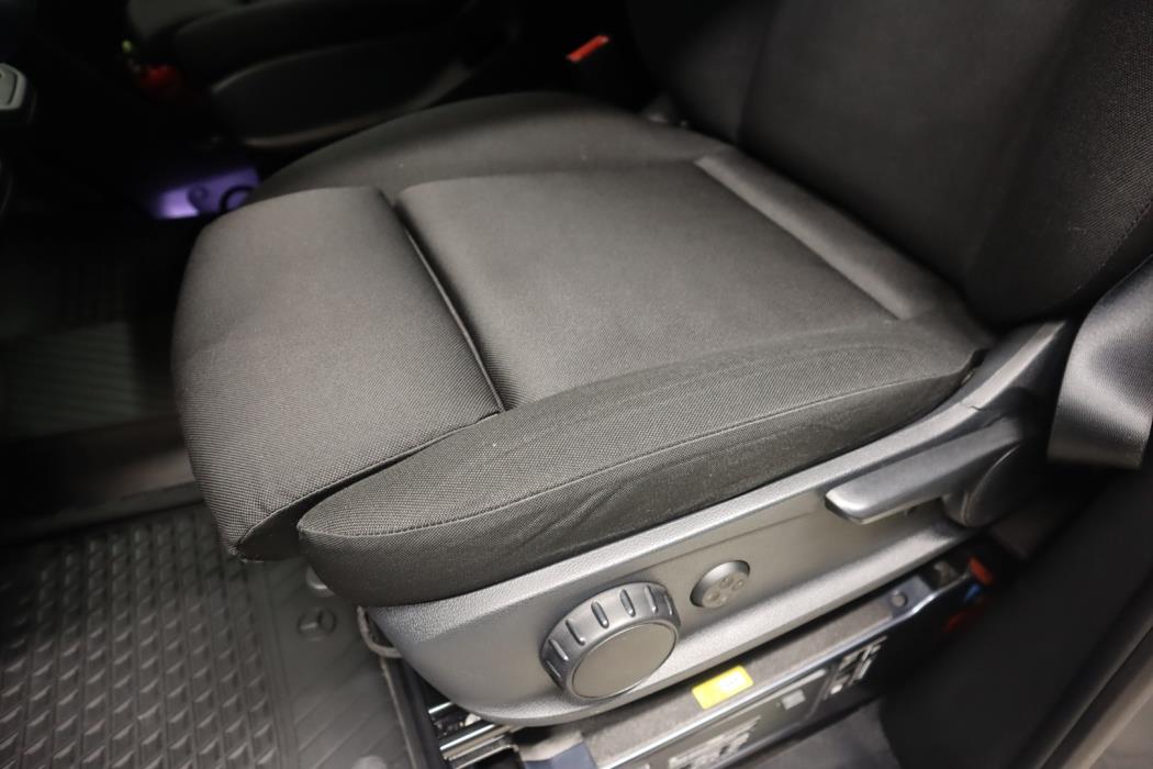 MERCEDES-BENZ Sprinter 2023