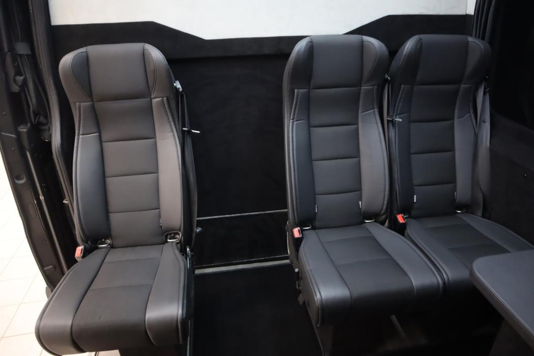 MERCEDES-BENZ Sprinter 2023