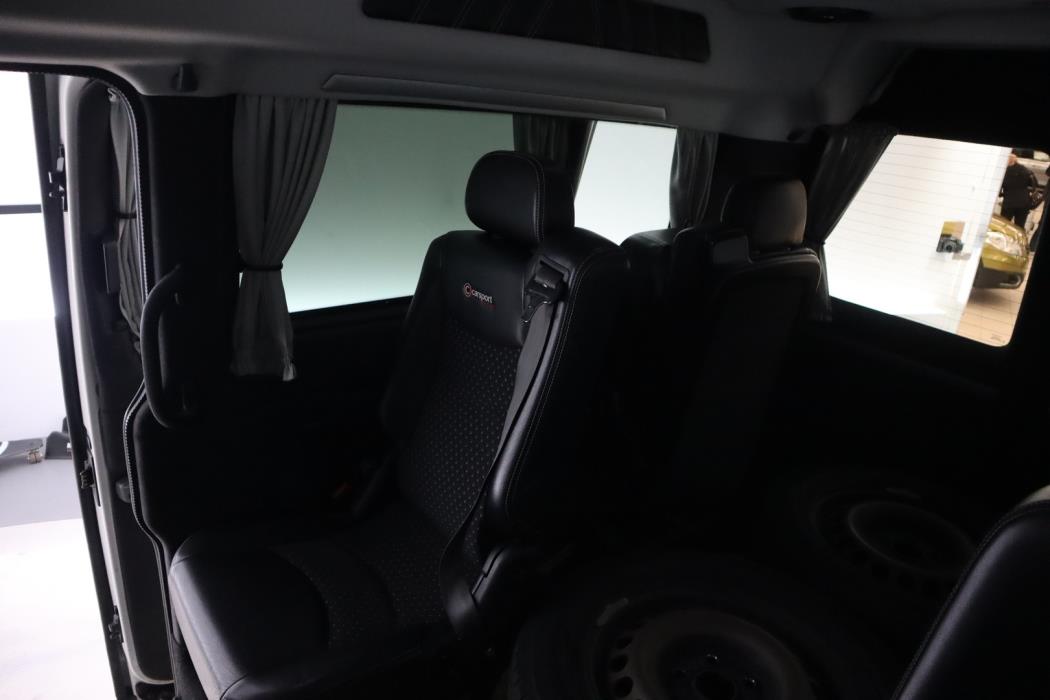 VOLKSWAGEN Transporter 2017