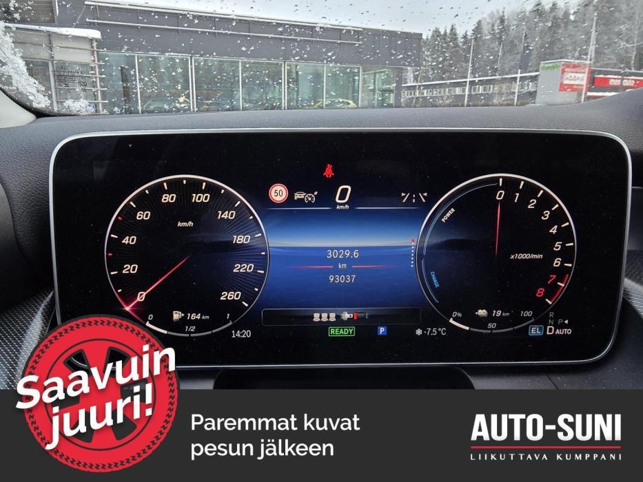 MERCEDES-BENZ GLC 2023