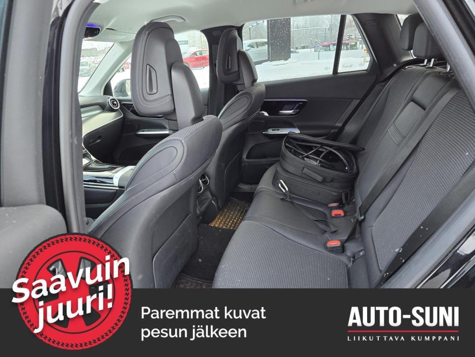 MERCEDES-BENZ GLC 2023