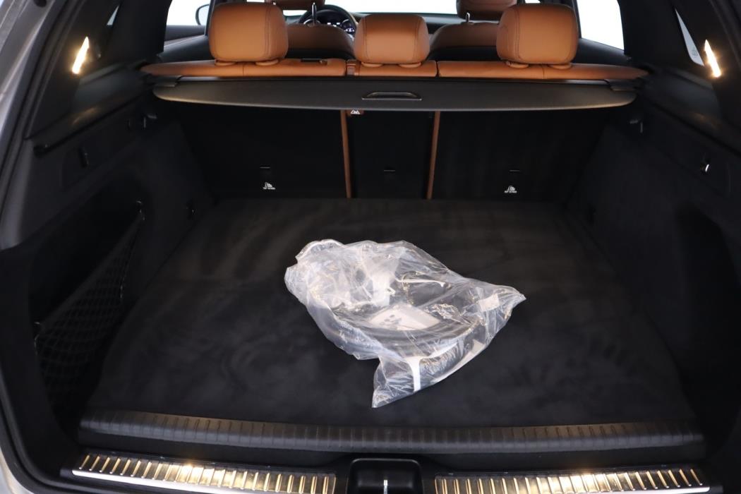 MERCEDES-BENZ GLC 2020