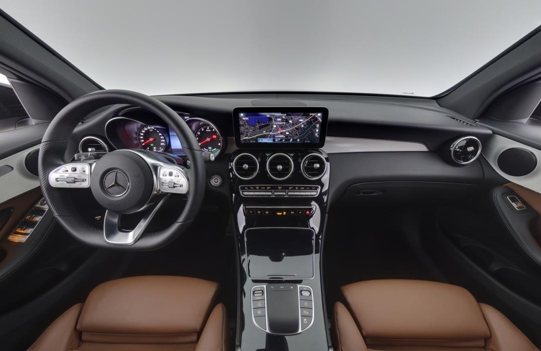 MERCEDES-BENZ GLC 2020