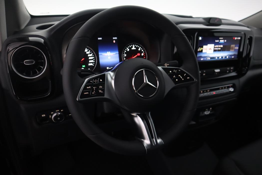 MERCEDES-BENZ Vito 2026