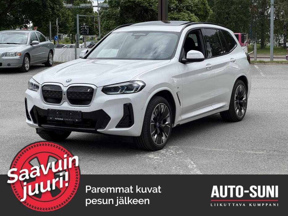 BMW iX3 2023