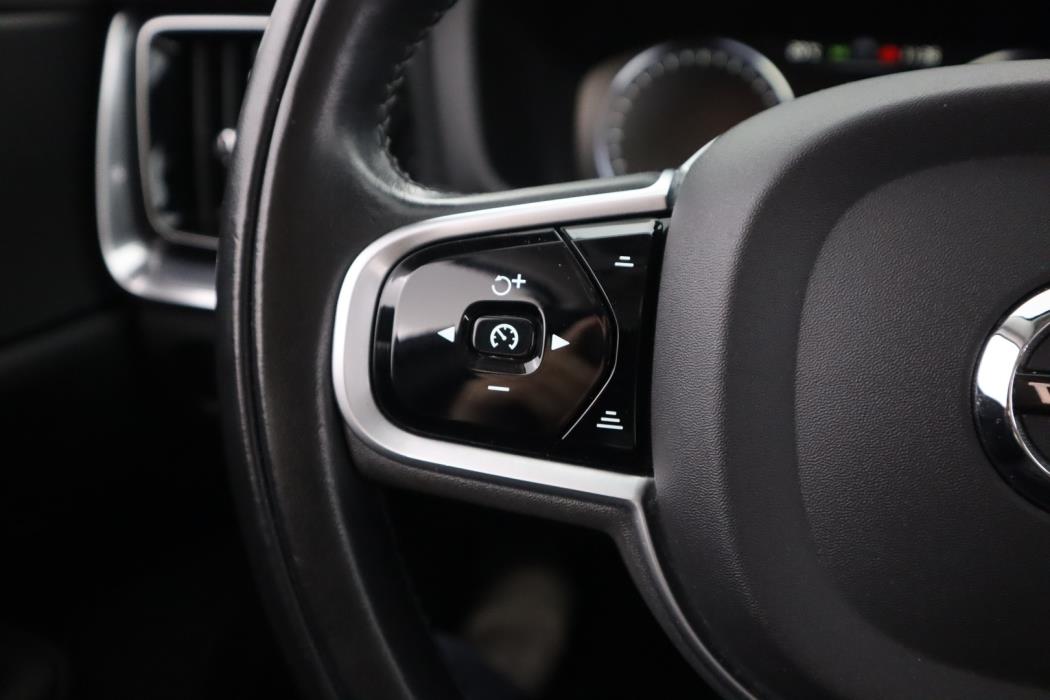 VOLVO V60 2019