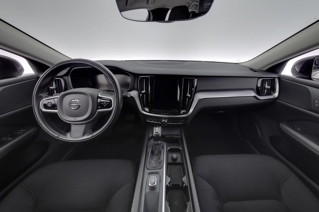 VOLVO V60 2019
