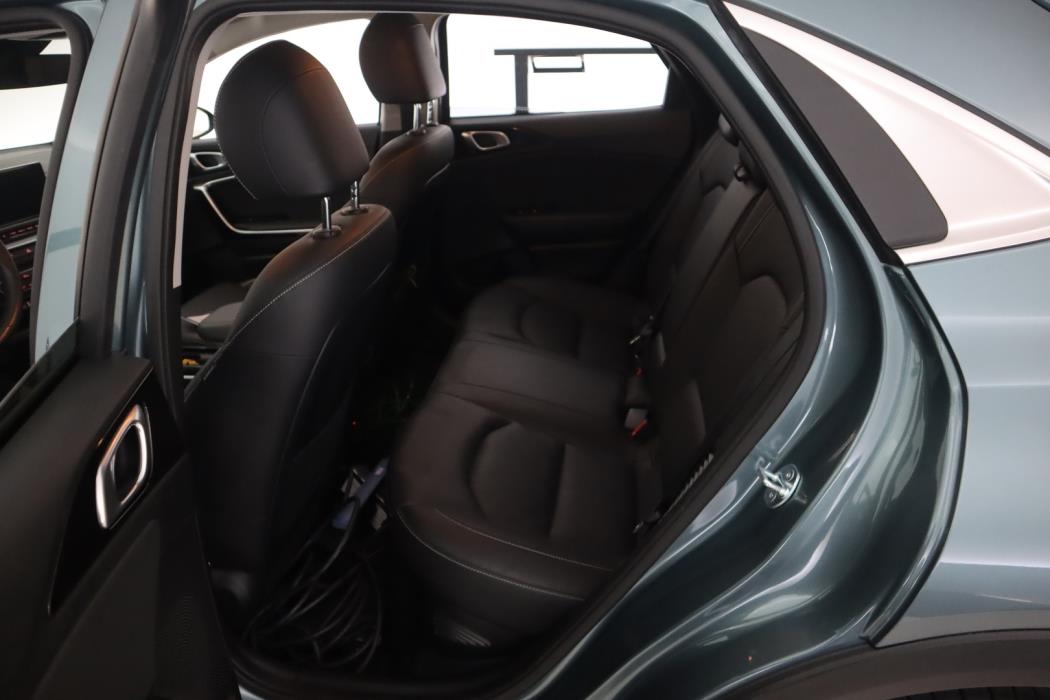 KIA XCeed 2025
