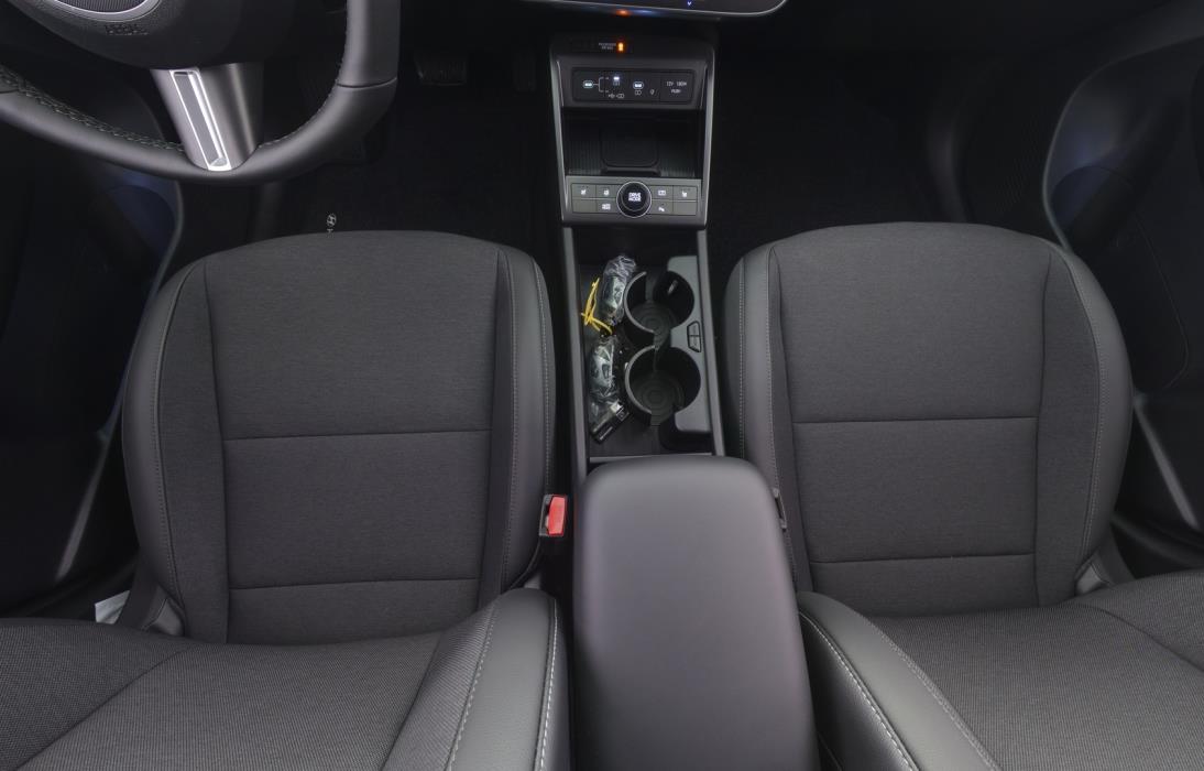 HYUNDAI KONA Hybrid 2026