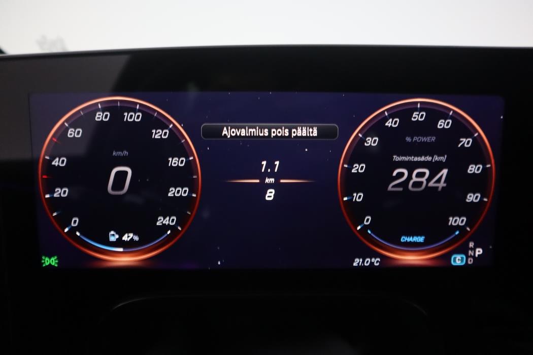 MERCEDES-BENZ GLC 2026