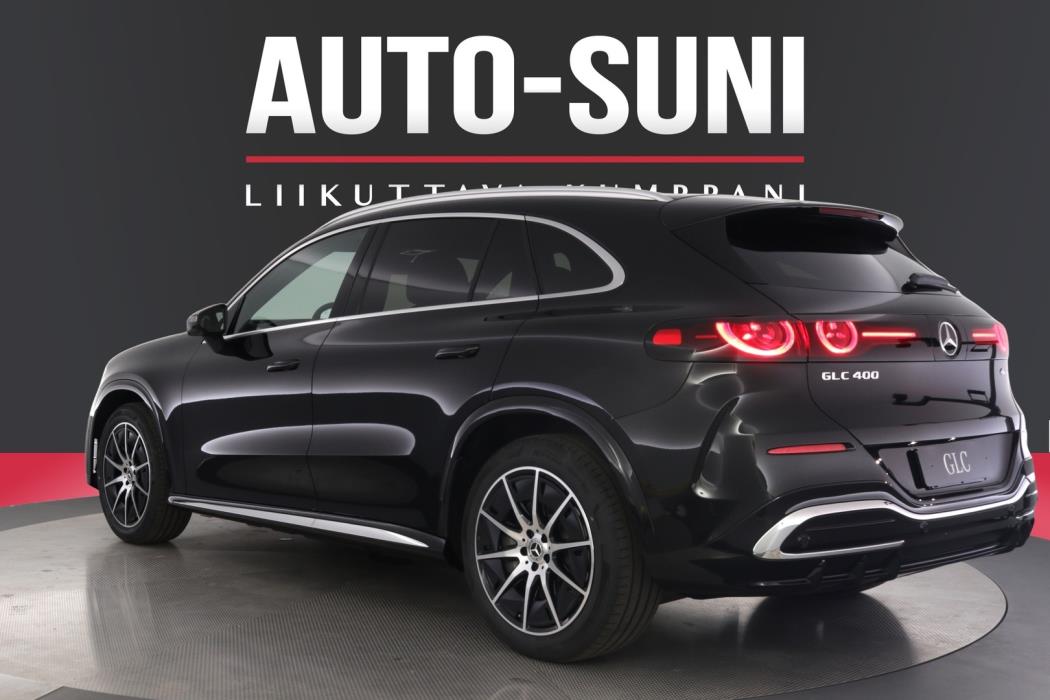 MERCEDES-BENZ GLC 2026