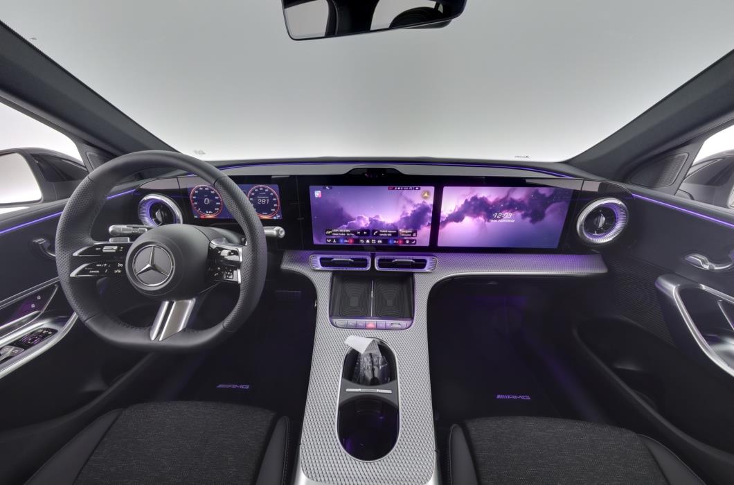 MERCEDES-BENZ GLC 2026