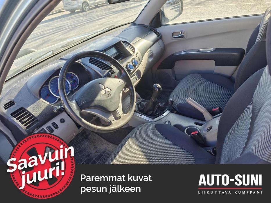 MITSUBISHI L200 2006