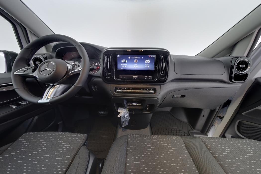 MERCEDES-BENZ Vito 2025