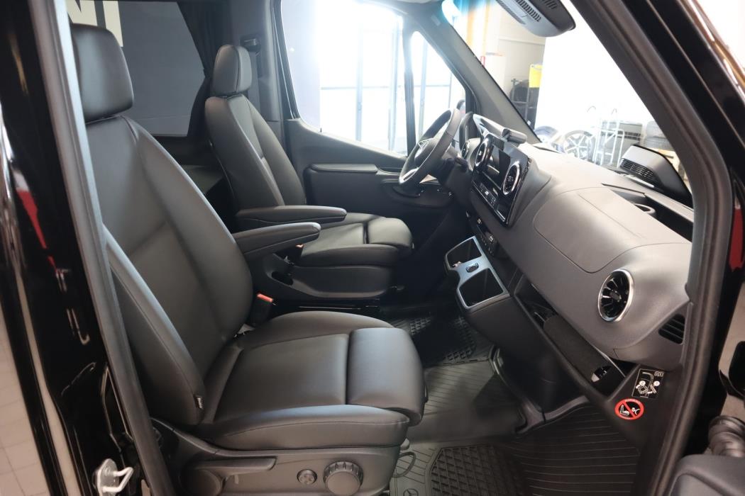 MERCEDES-BENZ Sprinter 2026