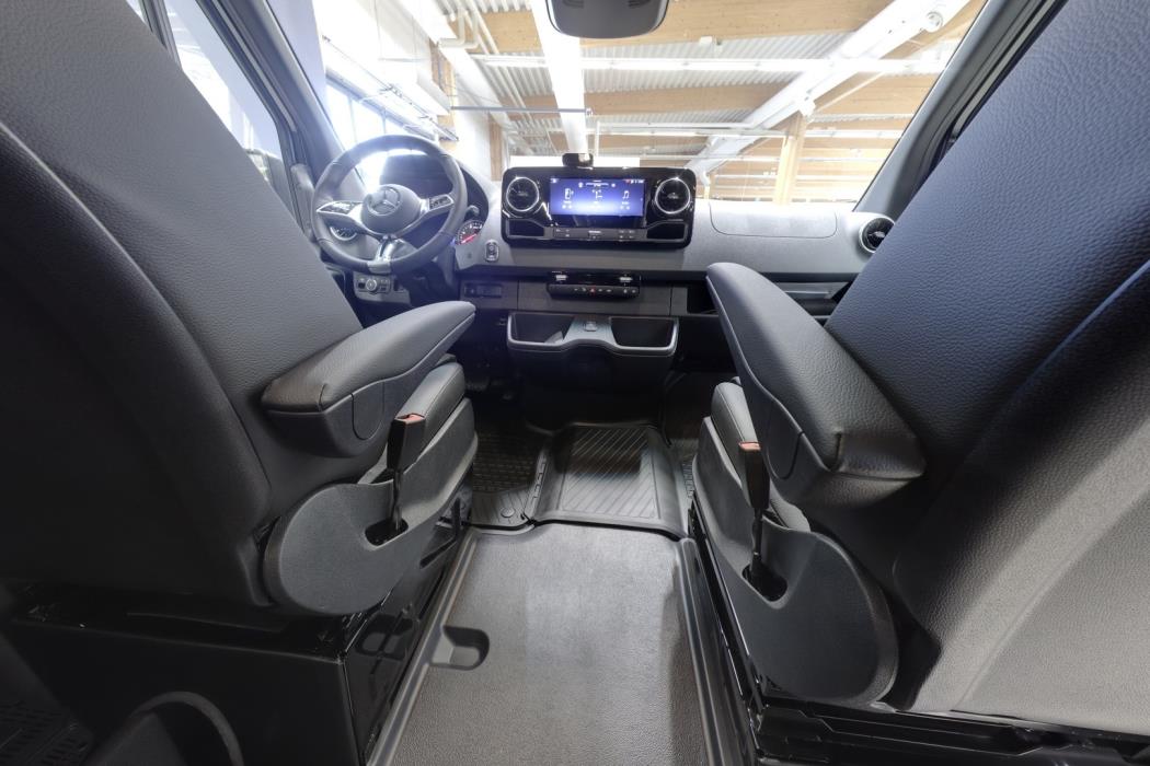 MERCEDES-BENZ Sprinter 2026