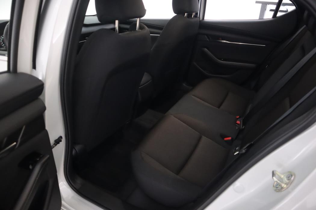 MAZDA 3 2026